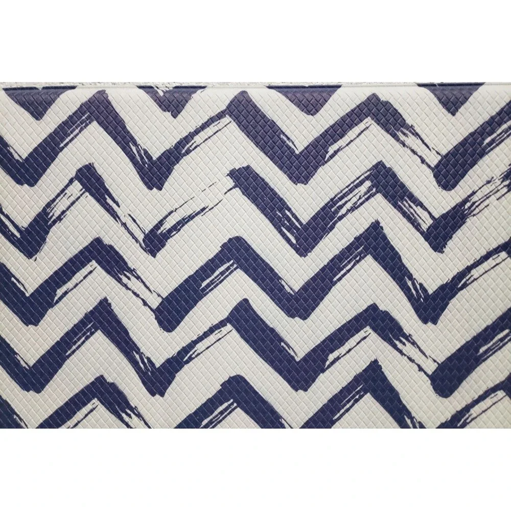 REVERSIBLE FLOOR PVC MAT (18